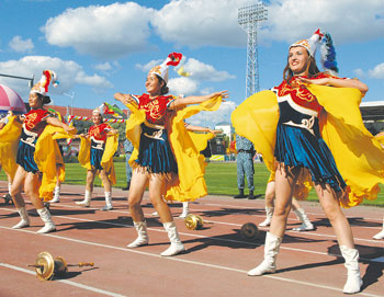 Celebrations of the Day of the Capital always include music performances, firework displays and a parade. 1372256348