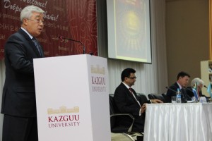The Minister of Foreign Affairs, Mr. Erlan Idrisov delivered a lecture to academicians and students of KAZGUU