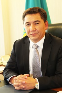 Minister of Education and Science Aslan Sarinzhipov