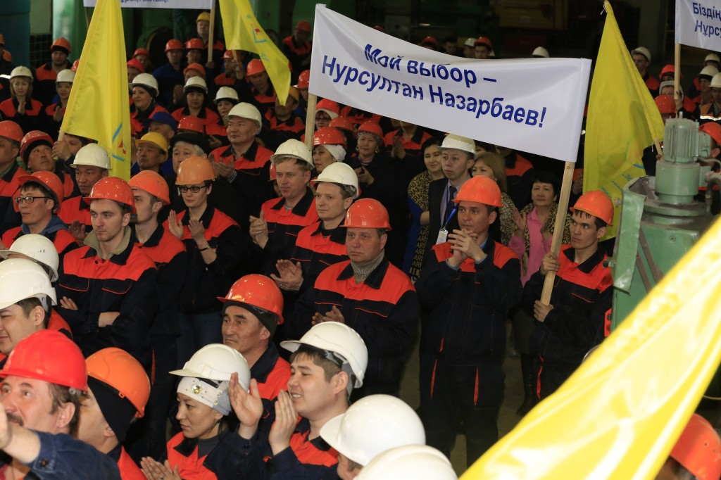 Nazarbayev's representatives meet with workers in Semey.