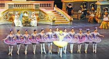 The ballet was choreographed by renowned master choreographer Yuri Grigorovich and its artistic director was world famous Ezio Frigerio. 1010988235
