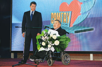 Ali Amanbayev is the champion for the rights of the disabled. 1360167971