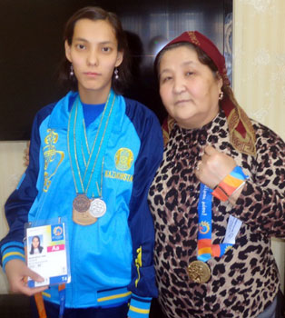 Assel Nauryzova, 21 years old, and her custodial mother Balmeken Nurdildayeva 1360169660