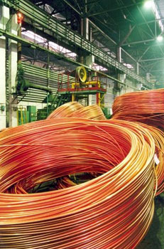 The copper welding plant in Zhezkazgan is a source of livelihood for the town’s residents. 1360170290