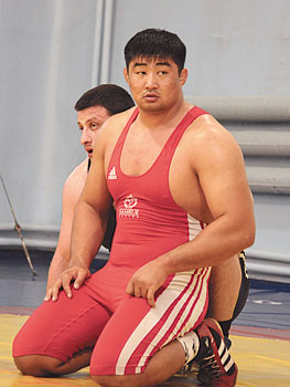 Nurmakhan Tynaliev 1360170953